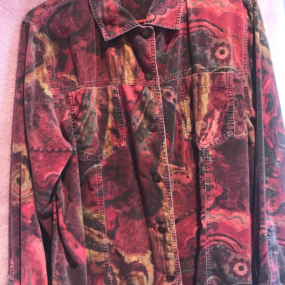 Chico’s size 3 cotton corduroy button down top.